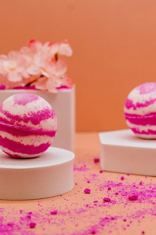 Large Bath Bombs 120g